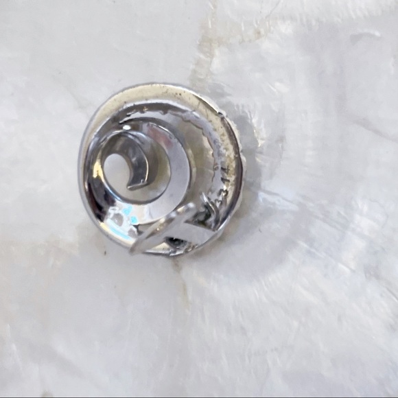 Boucher Estate Rhinestone Statement Clip Earrings - Picture 5 of 11